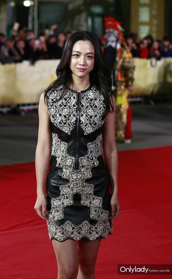 露胸露腿真的過時(shí)了 周公子教你露出高級感