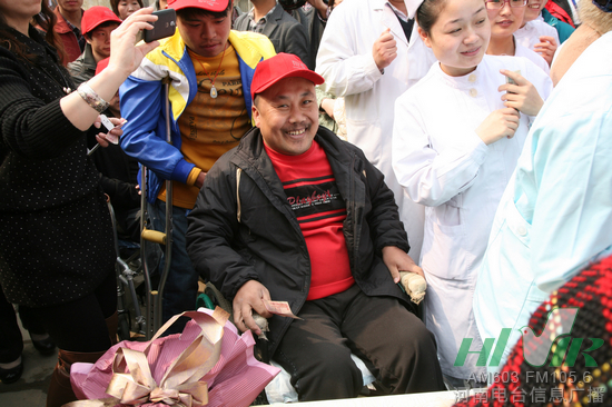 “豫殘聯(lián)盟”的愛(ài)心志愿者 “豫殘聯(lián)盟”的愛(ài)心志愿者