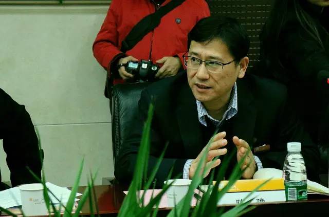 互動(dòng)結(jié)束后華潤(rùn)燃?xì)獾年愒タ傄矊?duì)各位達(dá)人們提出的問(wèn)題一一作出解答，可是讓大家伙兒們相當(dāng)滿(mǎn)意呢！