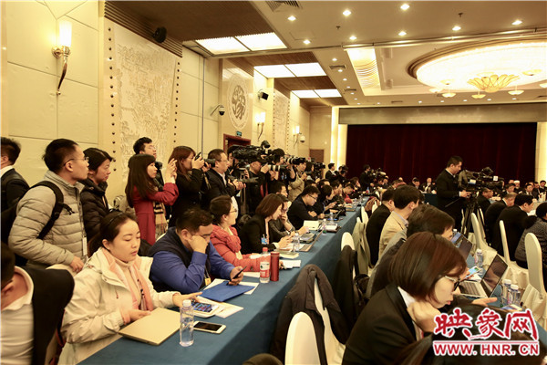 河南團(tuán)媒體開(kāi)放日現(xiàn)場(chǎng) 河南團(tuán)媒體開(kāi)放日現(xiàn)場(chǎng)