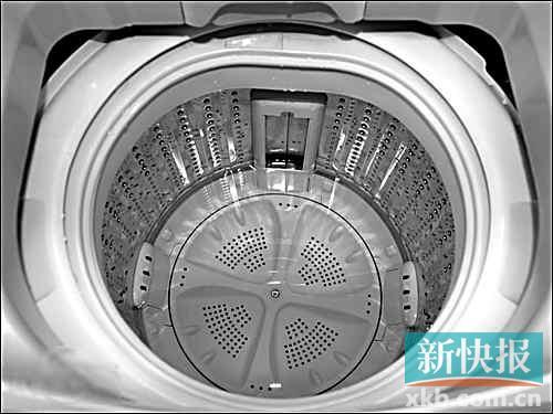 南昌“洗衣機(jī)絞死女童案”追蹤 南昌“洗衣機(jī)絞死女童案”追蹤