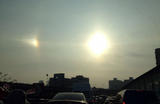 上?，F(xiàn)“3個太陽”