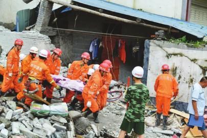 四川女孩因強(qiáng)降雨襲擊被埋 曾發(fā)微信稱雨好大 四川女孩因強(qiáng)降雨襲擊被埋 曾發(fā)微信稱雨好大