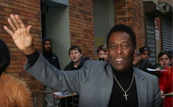 11月以來(lái)，球王貝利二度入院治療引發(fā)關(guān)注，這位巴西足球巨星還被傳出病情加重的消息。 CFP