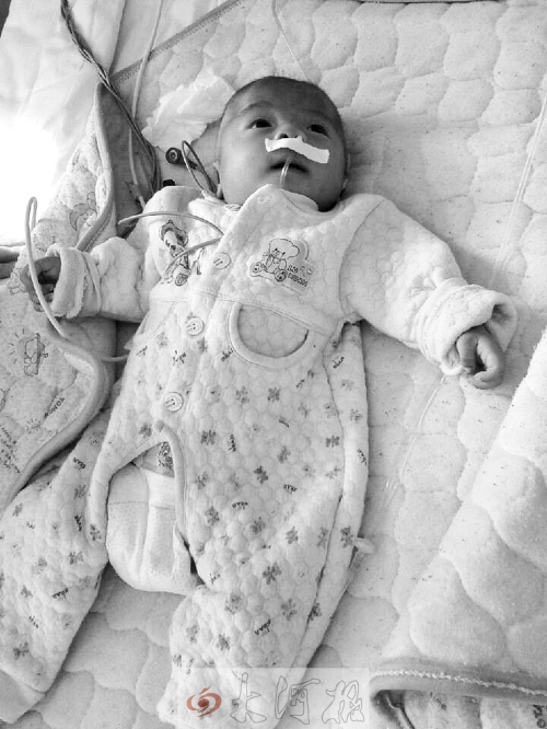 被巡防隊(duì)員發(fā)現(xiàn)的棄嬰 被巡防隊(duì)員發(fā)現(xiàn)的棄嬰