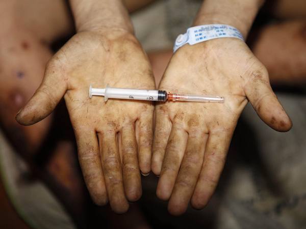 真實(shí)記錄一個(gè)吸毒者生命最后19天 真實(shí)記錄一個(gè)吸毒者生命最后19天