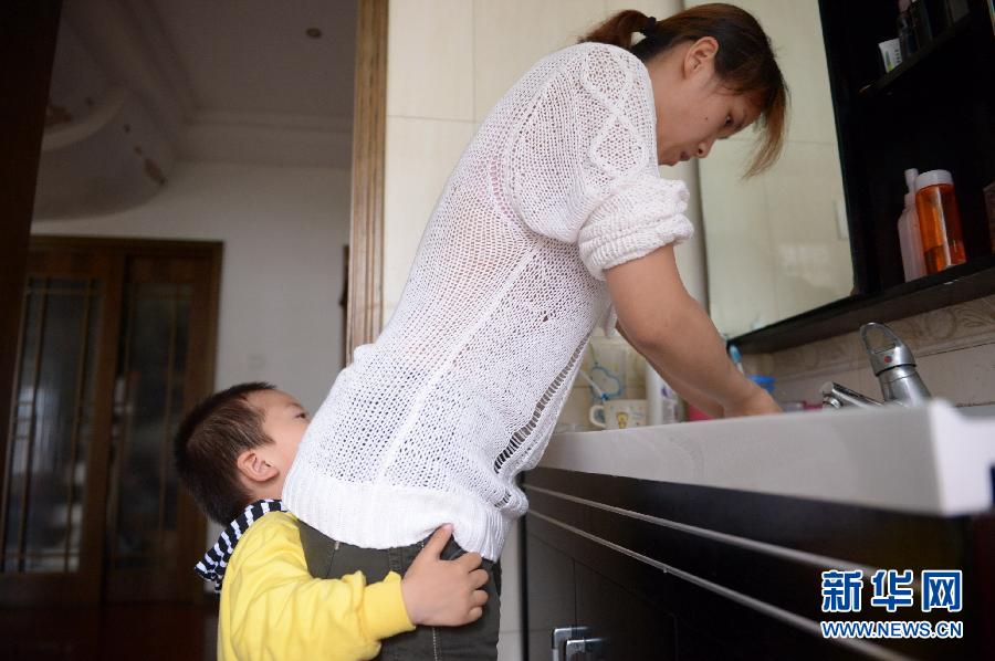 那些年，感動(dòng)過(guò)我們的母親