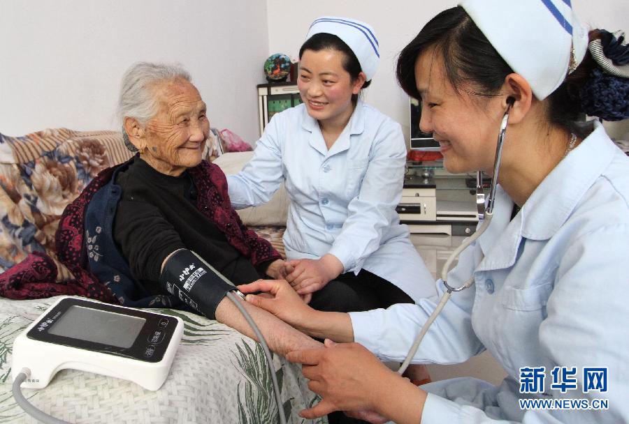 那些年，感動(dòng)過(guò)我們的母親