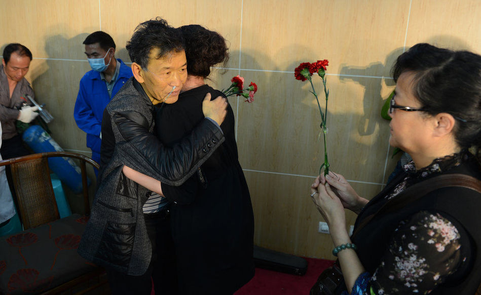 肝癌晚期患者開(kāi)生前追悼會(huì)