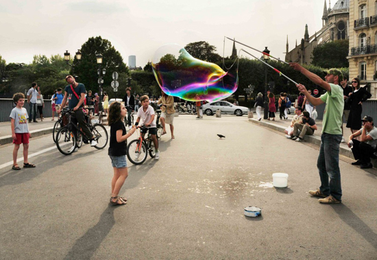 巴黎圣路易島 塞納河上的“明珠” 巴黎圣路易島 塞納河上的“明珠”