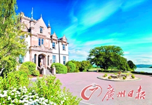 　　蘇格蘭Lomond湖區(qū)古堡酒店。
