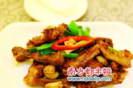 低，是實(shí)惠也是風(fēng)格俗 是喜劇也是味道