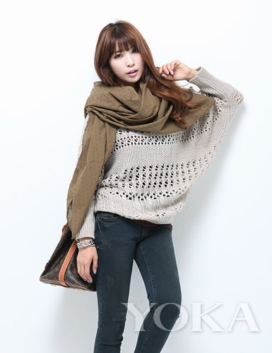 寒冬PK內(nèi)秀時尚 輕薄圍巾是主角(3) 寒冬PK內(nèi)秀時尚 輕薄圍巾是主角(3)