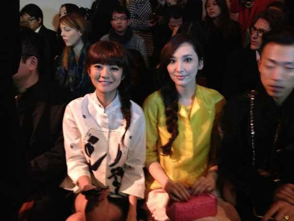 女星安以軒和吳佩慈撞發(fā)型 女星安以軒和吳佩慈撞發(fā)型