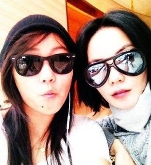 王菲不當選秀節(jié)目評委慘被仨衛(wèi)視“拉下水” 王菲不當選秀節(jié)目評委慘被仨衛(wèi)視“拉下水”