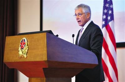 昨日下午，美國國防部長哈格爾在中國國防大學(xué)發(fā)表演講。