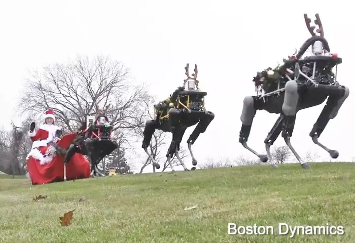 人形機器人阿特拉斯會后空翻了 網(wǎng)友:細(xì)思極恐