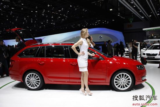 全新斯柯達(dá)明銳Combi 全新斯柯達(dá)明銳Combi