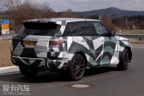 路虎攬勝運(yùn)動(dòng)版RS 路虎攬勝運(yùn)動(dòng)版RS