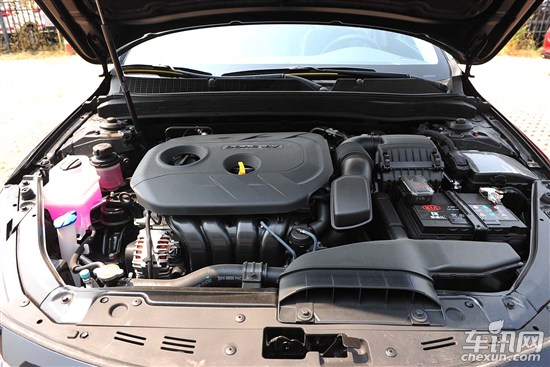 東風(fēng)悅達(dá)起亞 K5 東風(fēng)悅達(dá)起亞 K5