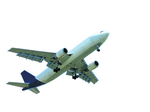 比現(xiàn)在的航站樓大3倍,預(yù)計(jì)明年年底試航 比現(xiàn)在的航站樓大3倍,預(yù)計(jì)明年年底試航