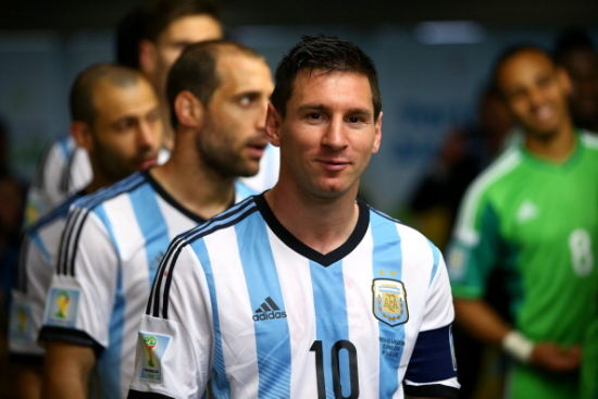 梅西大哥風(fēng)范 梅西大哥風(fēng)范