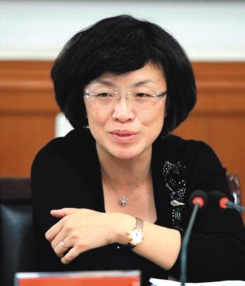 楊曉波 高平市原市長 4月30日涉嫌嚴(yán)重違紀(jì)接受調(diào)查；11月26日被雙開，移送司法機(jī)關(guān)