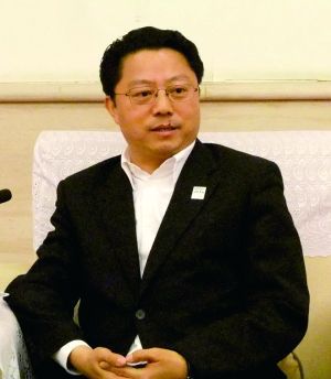 楊衛(wèi)澤 楊衛(wèi)澤