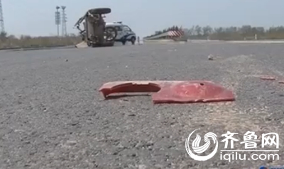 2兄弟橫穿馬路 時(shí)隔半年在同一路口被撞身亡(圖) 2兄弟橫穿馬路 時(shí)隔半年在同一路口被撞身亡(圖)