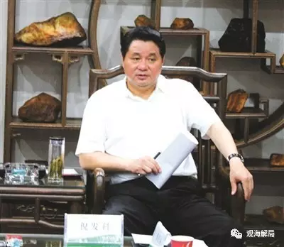 對于商人、老板的“雅贈”，倪發(fā)科從不拒絕