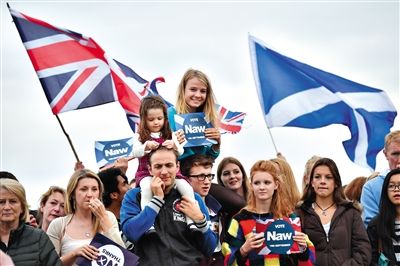 最新民意調(diào)查結(jié)果顯示，反獨陣營的支持率繼續(xù)領(lǐng)先。