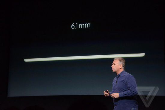 iPad Air 2厚度僅有6.1mm(圖片來自theverge) iPad Air 2厚度僅有6.1mm(圖片來自theverge)