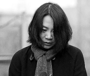 “堅(jiān)果門(mén)”女主角趙顯娥 “堅(jiān)果門(mén)”女主角趙顯娥