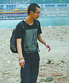 喜歡考古的小楊。受訪者供圖