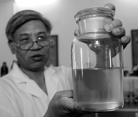 鄭州餐廚垃圾巧變?nèi)剂? style= 鄭州餐廚垃圾巧變?nèi)剂? oldsrc=