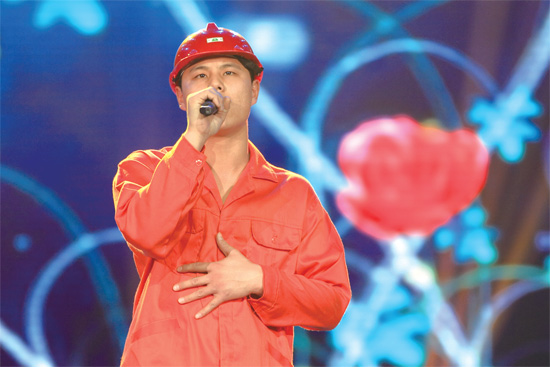 《開(kāi)口就唱》新年歌會(huì)，百姓歌手唱享幸福