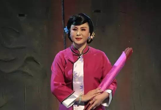 《口上的女人》劇照 《口上的女人》劇照