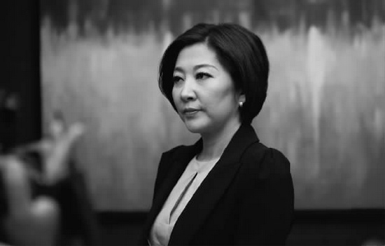 吳學(xué)蘭在拍攝現(xiàn)場 吳學(xué)蘭在拍攝現(xiàn)場